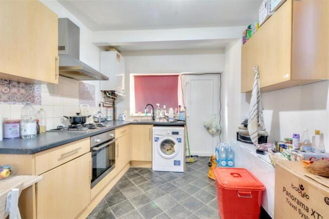 Kitchen_1.jpeg