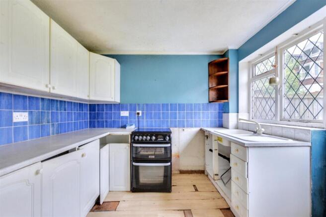 Kitchen_2.jpeg
