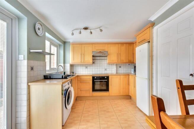 Kitchen_1.jpeg