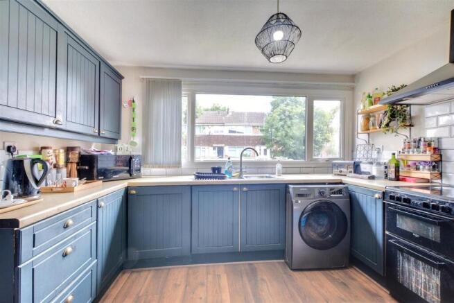 Kitchen_3.jpeg