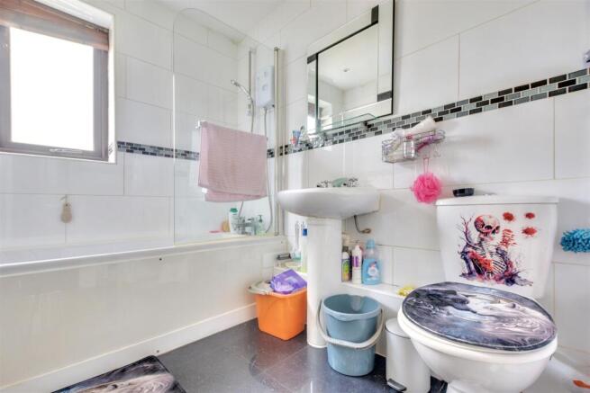 Bathroom.jpeg