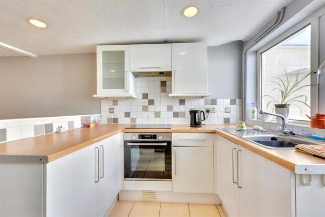 Kitchen_.jpeg