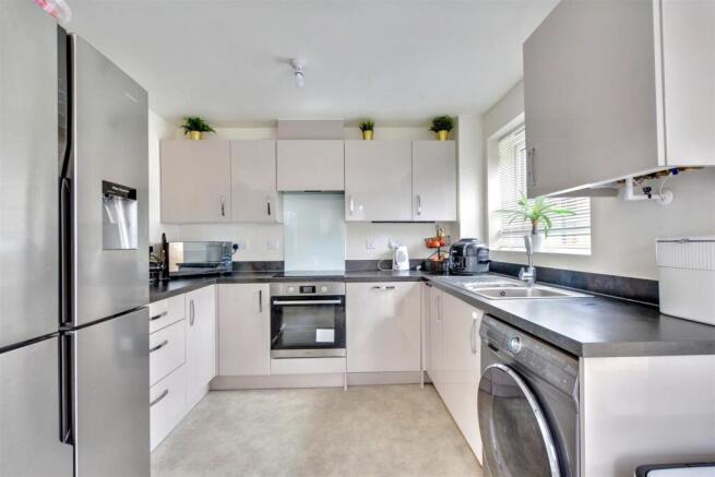 Kitchen_1.jpeg