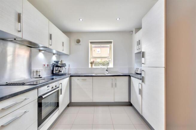 Kitchen_1.jpeg
