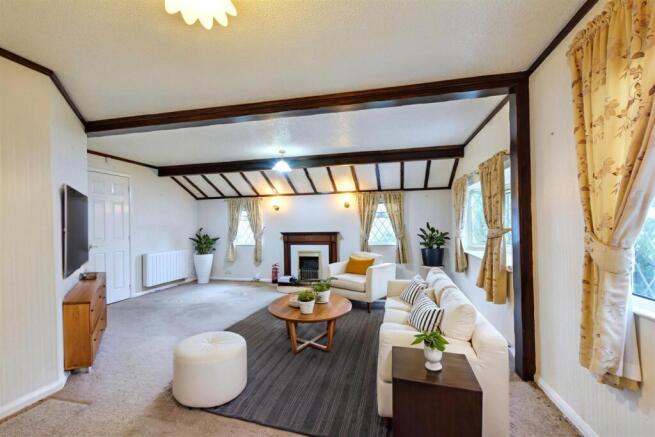 Lounge_1 - 7 (1).jpeg