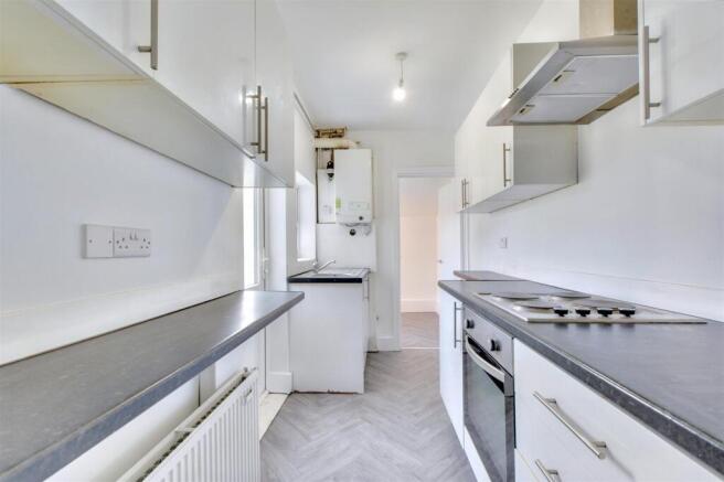 Kitchen_1.jpeg