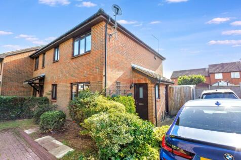 Bryant Way, Toddington, LU5