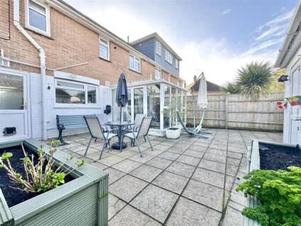 Pinewood Close, Poole