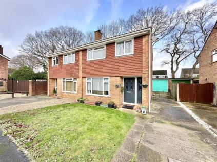 Siskin Close, Ferndown