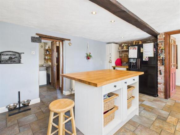 Kitchen 2