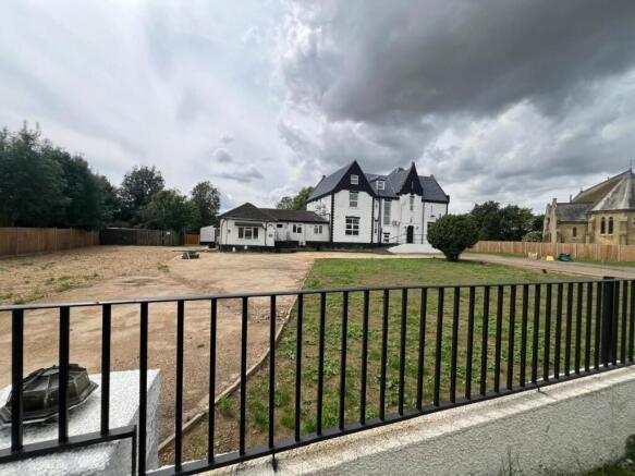 WhatsApp Image 2024-11-04 at 15.00.45.jpeg