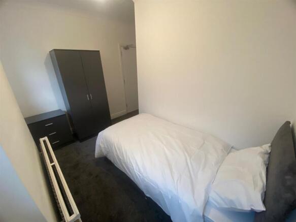 WhatsApp Image 2025-05-12 at 14.26.21 (2).jpeg