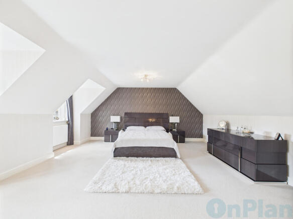 CAM04024G0-PR0030-STILL015