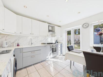 Coopers Mews, Neath Hill, Milton Keynes, Buckinghamshire