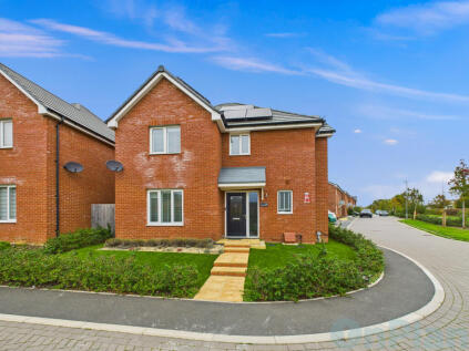 Wayne Gardens, Oxley Gardens, Oxley Park, Milton Keynes, Buckinghamshire