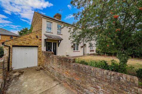 Austins Place, Hemel Hempstead, HP2