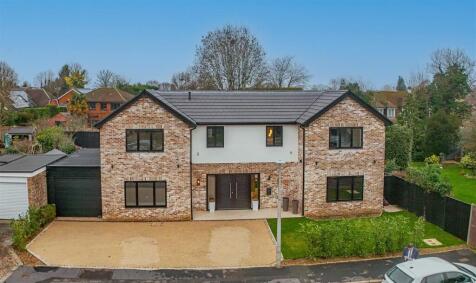 St. Davids Close, Hemel Hempstead, HP3