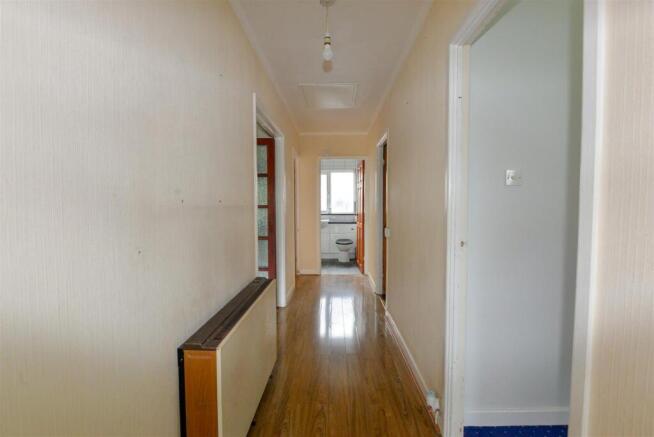 Hall 1.jpg