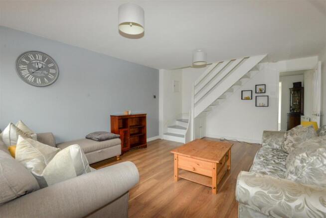 Living Room 1.jpg