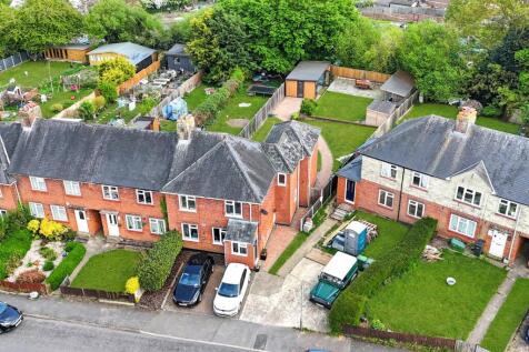 Mitchell Avenue, Halstead, CO9