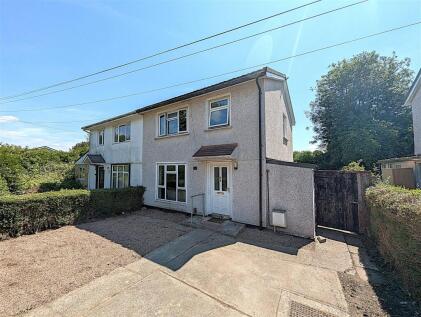 Welland Vale Road, Corby