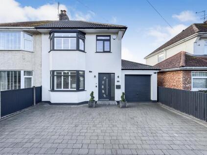 Corby Road, Weldon, Corby