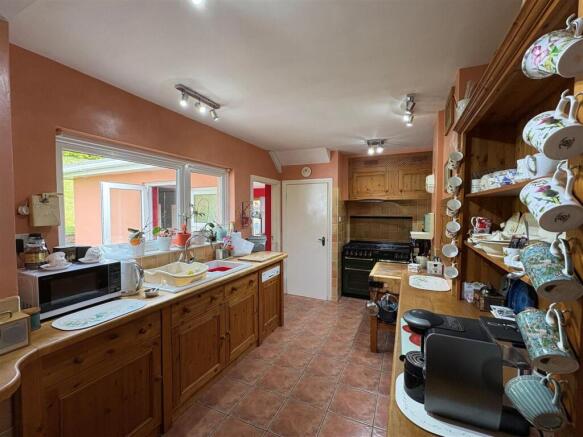 Mill Hill Kitchencmc.jpg