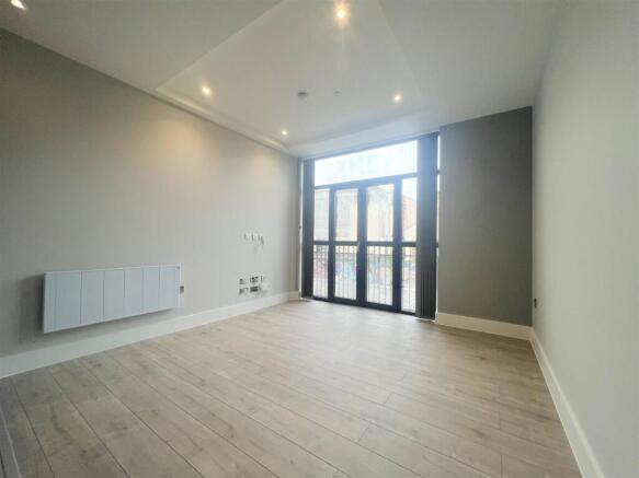 Open Plan Living/Kitchen