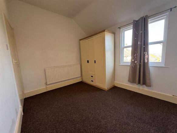4 4 Bedroom.jpg