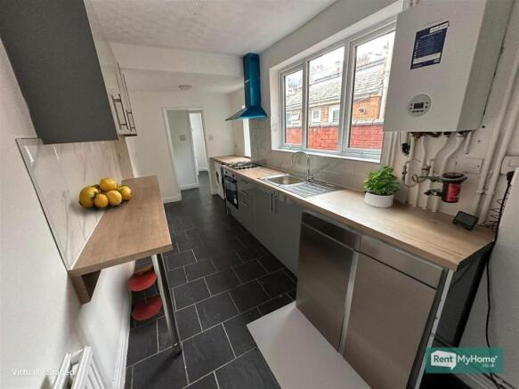 RqyZ4Lmd30myEN0Mo_deBw - Kitchen - Standard - 2.jp