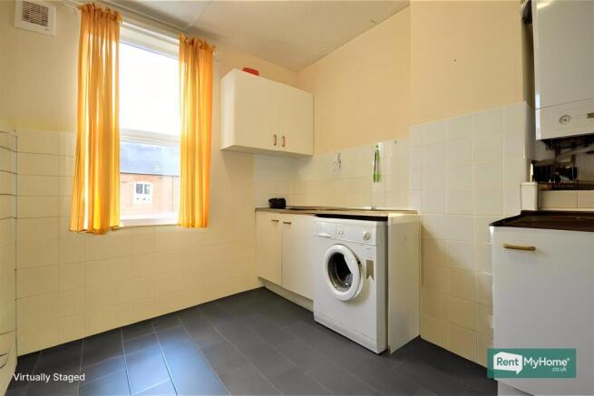 Oi4JK1H8t0Cj-m4F8D2uyw - Furniture removed - 0.jpg