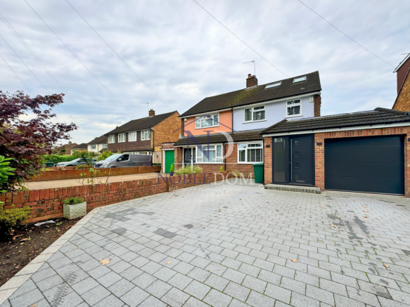 4 BEDROOM SEMI-DETACHED HOUSE IN SHEPPERTON