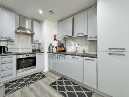 2 bed flat for sale Montgomery House, Northolt UB5