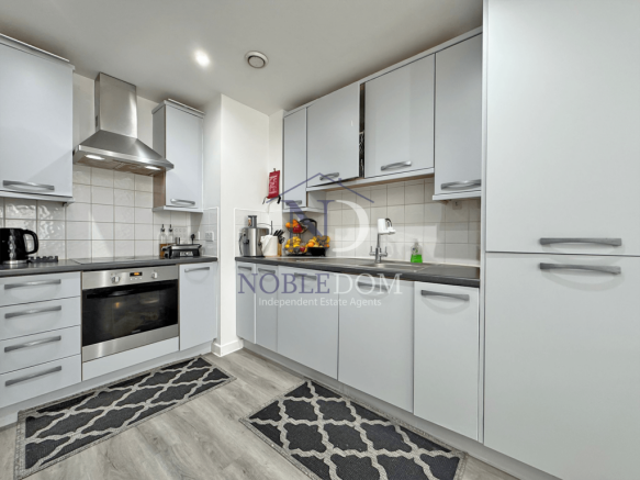 2 bed flat for sale Montgomery House, Northolt UB