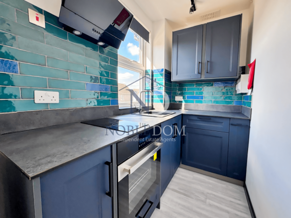 STUDIO FLAT IN HOUNSLOW