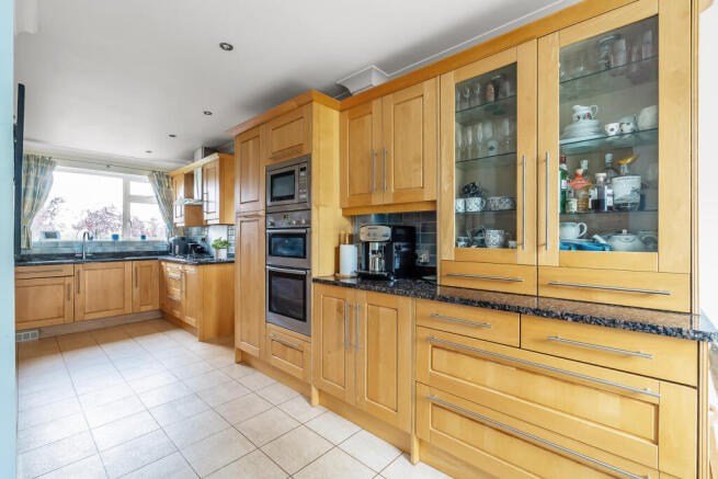 Kitchen 2