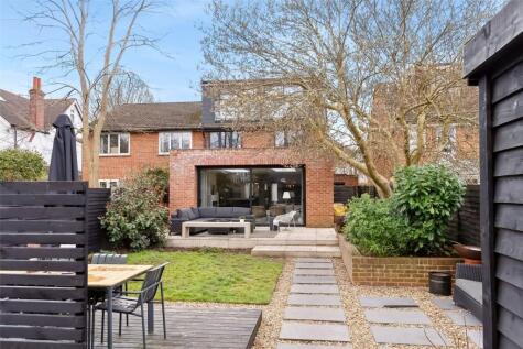 St James's Avenue, Hampton Hill, Hampton, TW12