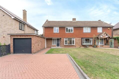 Kenton Avenue, Lower Sunbury, TW16