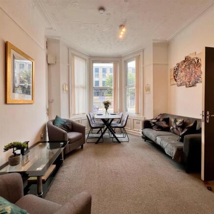 Lounge New