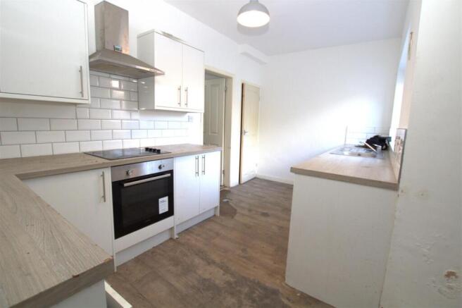 KITCHEN REVERSE ANGLE.jpg