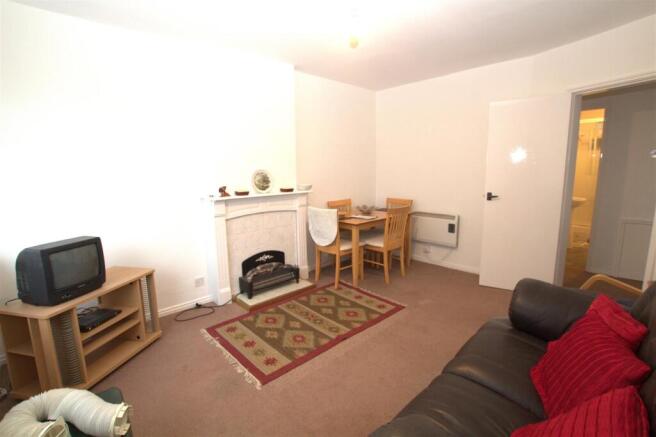 LOUNGE REVERSE ANGLE.jpg