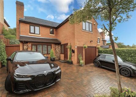 Admiral Gardens, Kenilworth, CV8