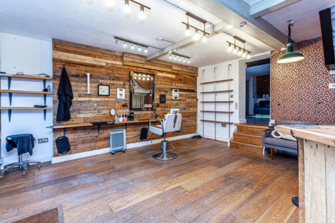 Salon