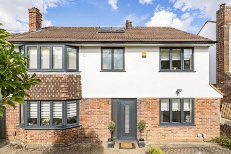 Finch Road, Berkhamsted, Herts, HP4