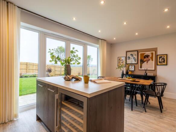 Dining of the Warwick, a 3 bedroom house