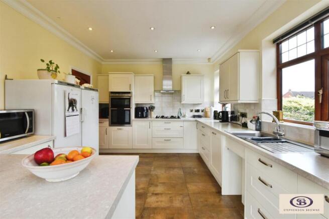 Kitchen Diner