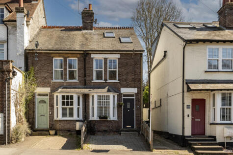 Station Road, Amersham, HP7