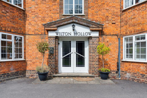 Wilton Hollow, Beaconsfield, HP9