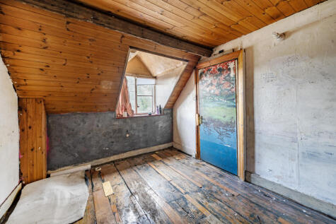 Cainscross Road, Stroud, GL5