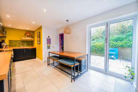 Stevens Way, Stroud, GL6